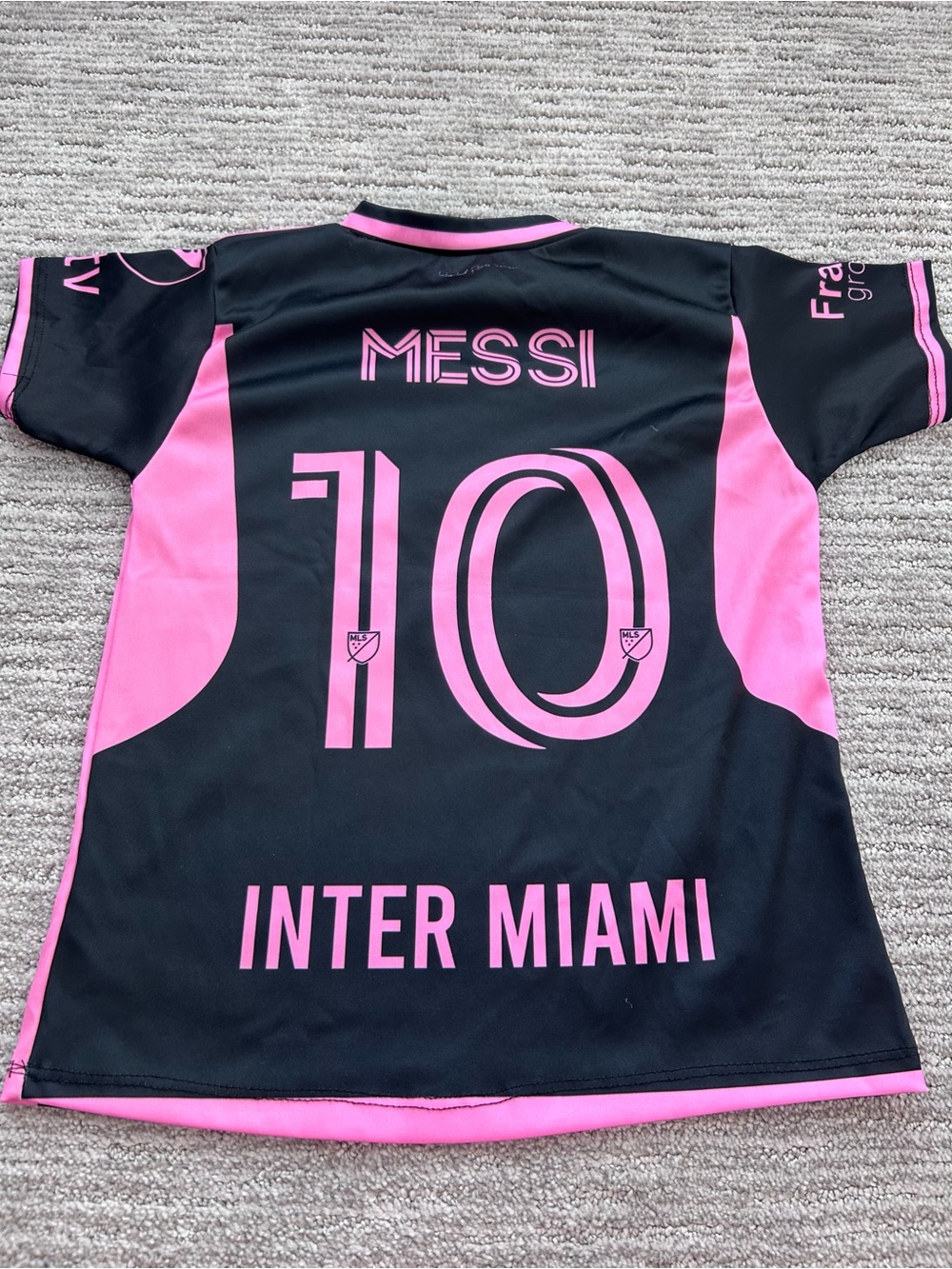 Messi Set of 2 Jerseys - Picture 4 of 4
